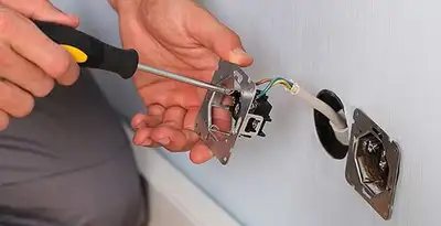 outlet repair services with professional electrical outlet wiring adjustment in Lakeland, FL